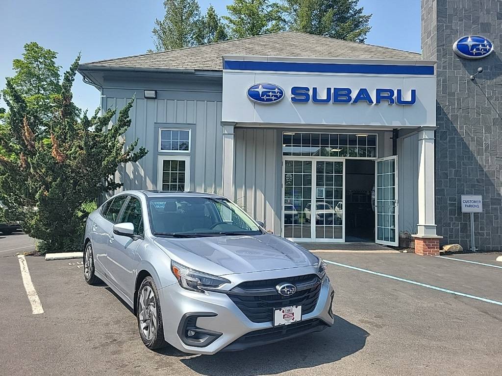 2024 Subaru Legacy Limited — Sedan — 5,349 mi — Rhinebeck, NY