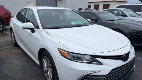2023 Toyota Camry LE — Sedan — 29,431 mi — Marietta, OH