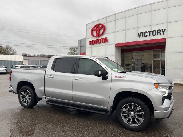 2022 Chevrolet Silverado 1500 RST — Pickup Truck — 10,133 mi — Marietta, OH