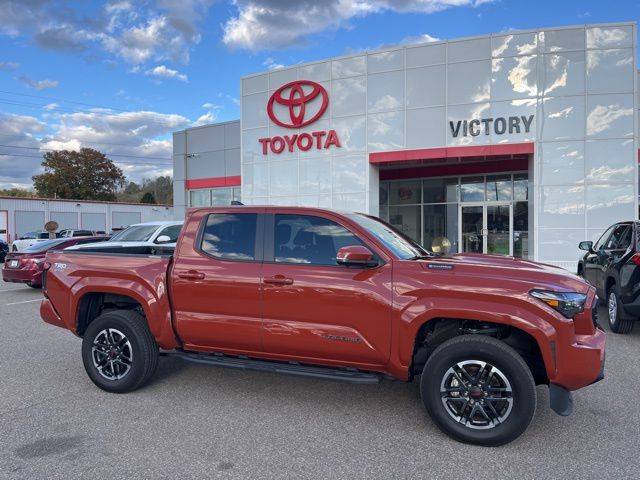 2025 Toyota Tacoma TRD Sport Hybrid — Pickup Truck — 9,846 mi — Marietta, OH