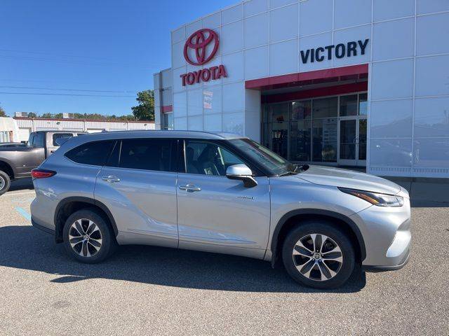 2021 Toyota Highlander Hybrid XLE — SUV — 93,579 mi — Marietta, OH