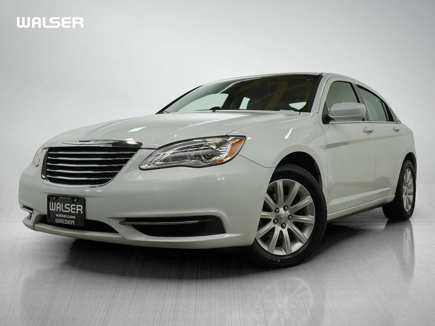 2012 Chrysler 200 Touring — Sedan — 77,769 mi — Coon Rapids, MN