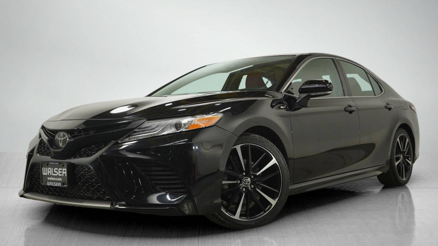 2020 Toyota Camry XSE — Sedan — 37,425 mi — Coon Rapids, MN