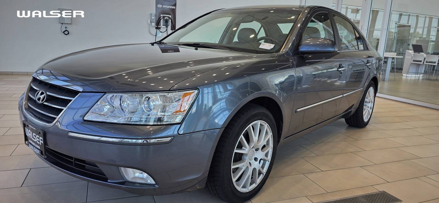 2010 Hyundai Sonata Limited — Sedan — 151,151 mi — Coon Rapids, MN