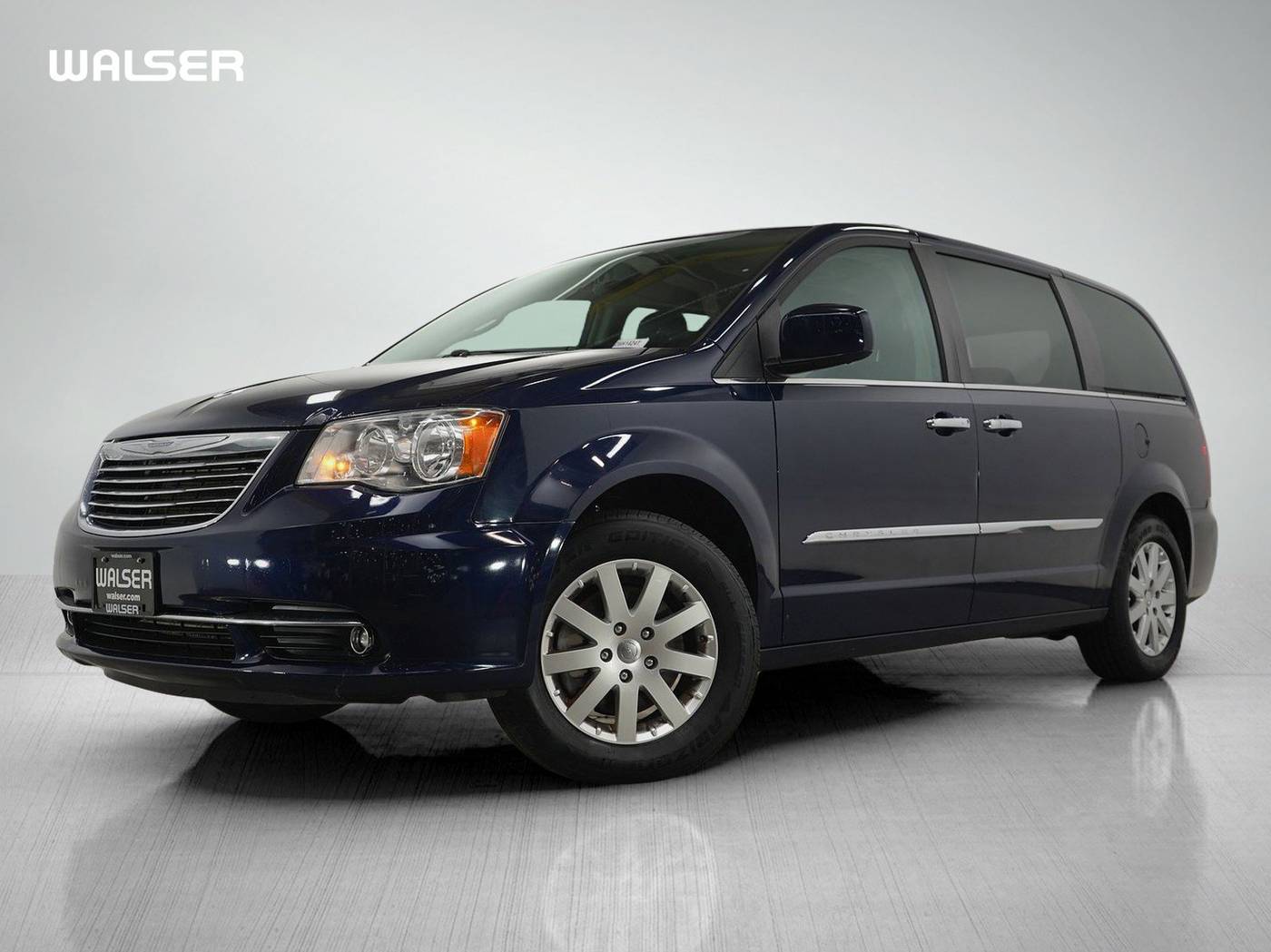 2016 Chrysler Town & Country Touring — Minivan — 134,270 mi — Coon Rapids, MN