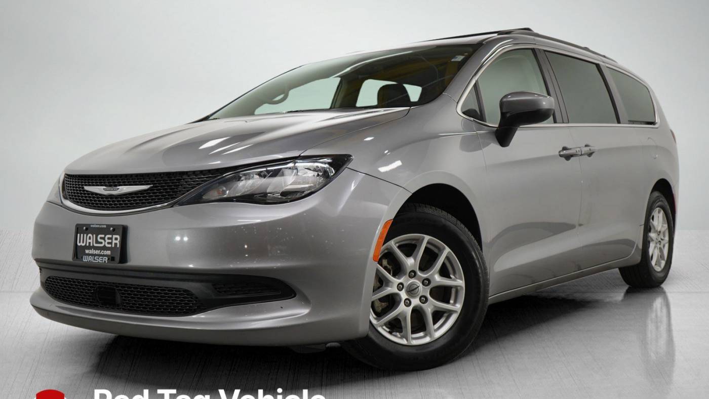 2021 Chrysler Voyager LXI — Minivan — 82,229 mi — Coon Rapids, MN