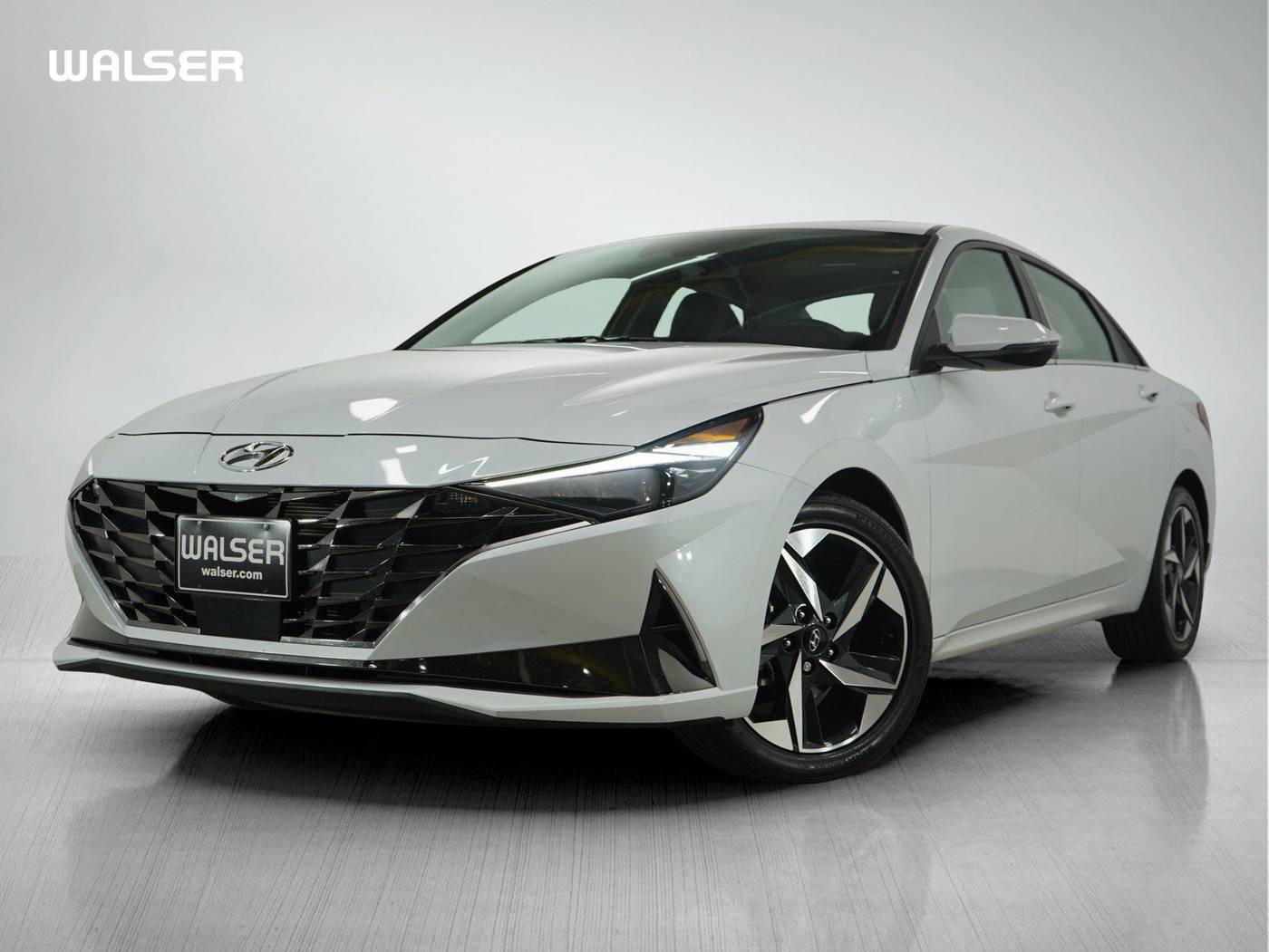 2022 Hyundai Elantra Limited — Sedan — 25,644 mi — Coon Rapids, MN