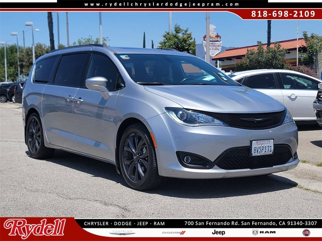 2020 Chrysler Pacifica Touring L Plus — Minivan — 71,868 mi — San Fernando, CA