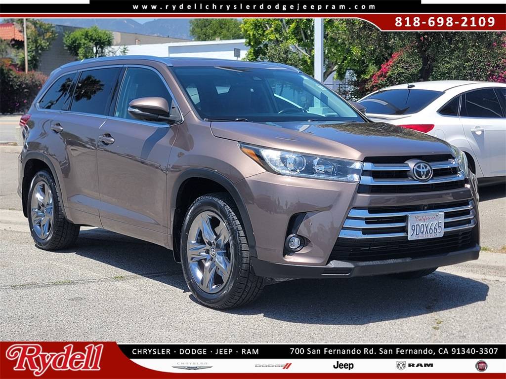 2019 Toyota Highlander Limited Platinum — SUV — 55,240 mi — San Fernando, CA