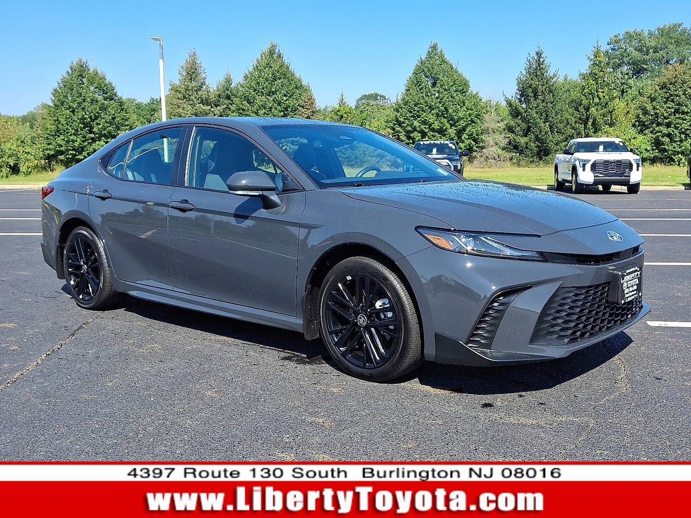 2025 Toyota Camry Hybrid SE — Sedan — 7,306 mi — Burlington, NJ