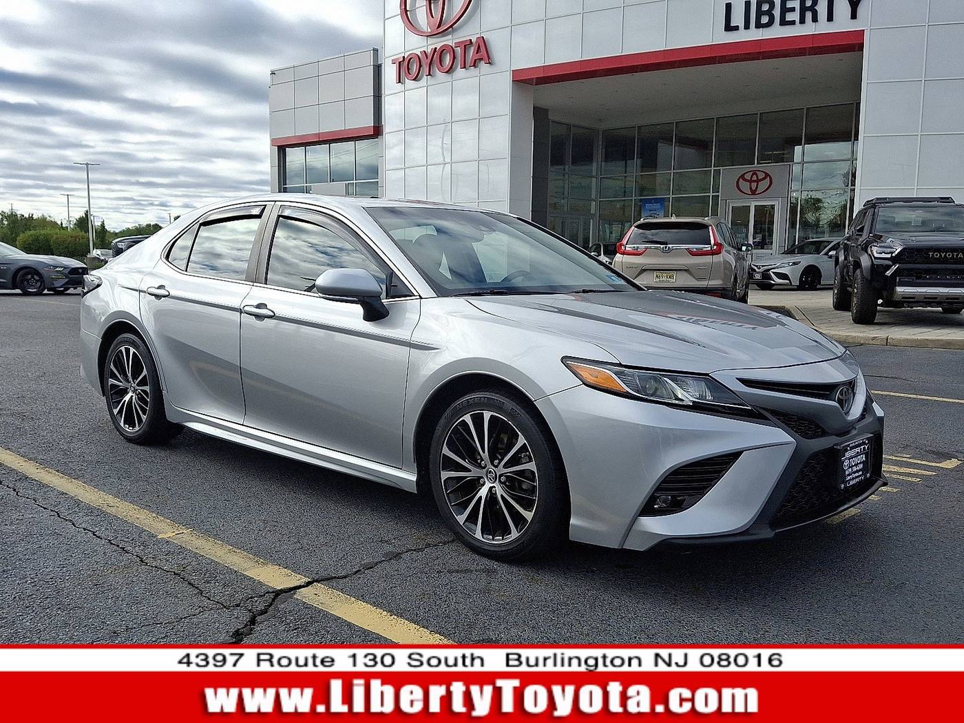 2018 Toyota Camry SE — Sedan — 100,890 mi — Burlington, NJ