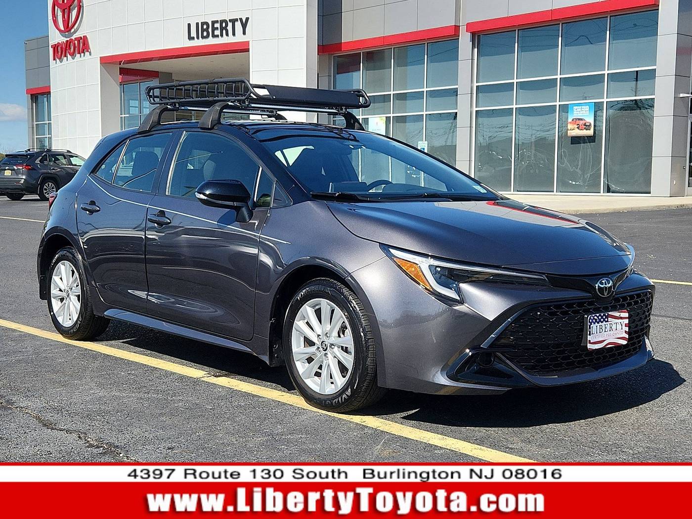2023 Toyota Corolla Hatchback SE — Hatchback — 12,124 mi — Burlington, NJ