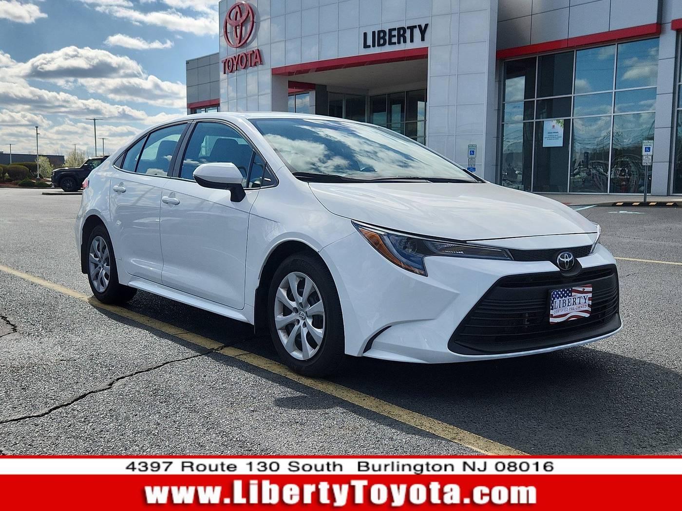 2024 Toyota Corolla LE — Sedan — 2,918 mi — Burlington, NJ