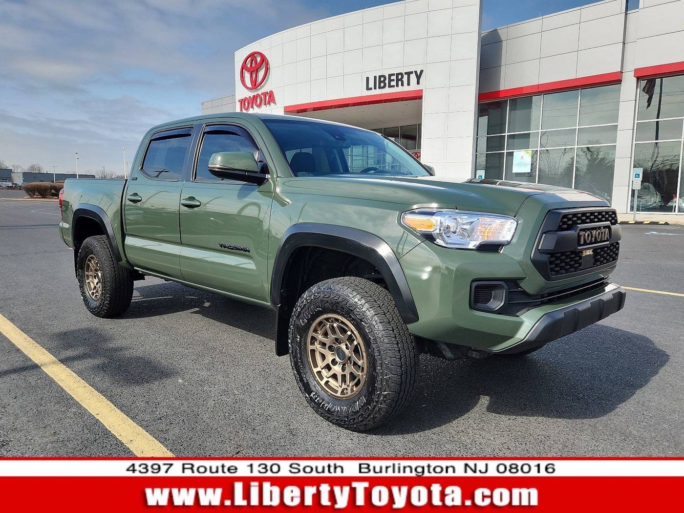 2022 Toyota Tacoma SR5 — Pickup Truck — 33,731 mi — Burlington, NJ