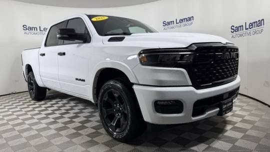 2025 Ram 1500 Big Horn — Pickup Truck — 4,907 mi — Morton, IL