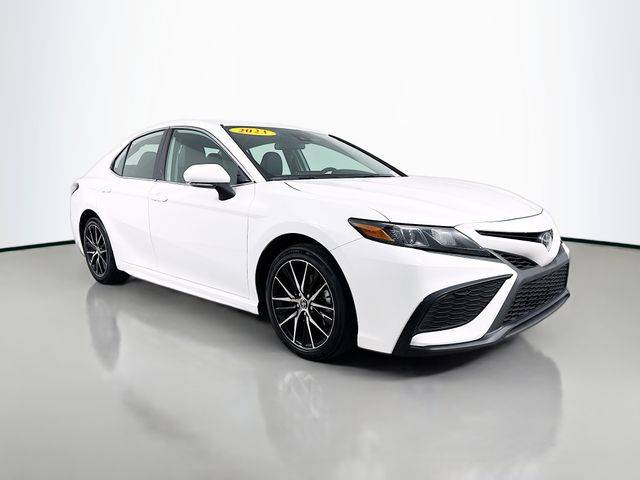 2023 Toyota Camry SE — Sedan — 58,381 mi — Morton, IL