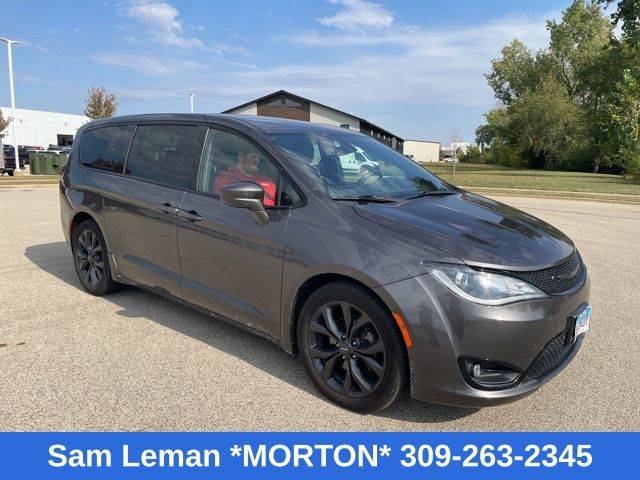 2020 Chrysler Pacifica Touring — Minivan — 125,135 mi — Morton, IL