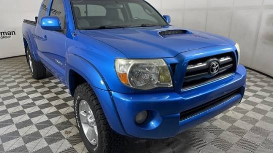 2006 Toyota Tacoma Base — Pickup Truck — 170,878 mi — Bloomington, IL