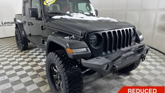 2022 Jeep Gladiator Overland — Pickup Truck — 20,829 mi — Bloomington, IL