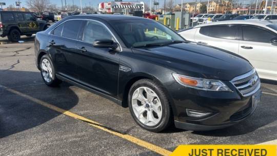 2011 Ford Taurus SEL — Sedan — 137,754 mi — Bloomington, IL