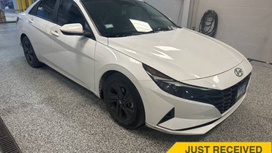 2023 Hyundai Elantra SEL — Sedan — 34,054 mi — Bloomington, IL