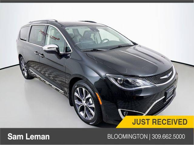 2020 Chrysler Pacifica Limited — Minivan — 53,894 mi — Bloomington, IL