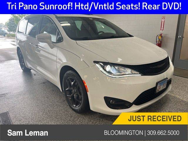 2020 Chrysler Pacifica Limited — Minivan — 69,865 mi — Bloomington, IL