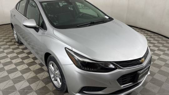 2017 Chevrolet Cruze LT — Sedan — 150,842 mi — Bloomington, IL