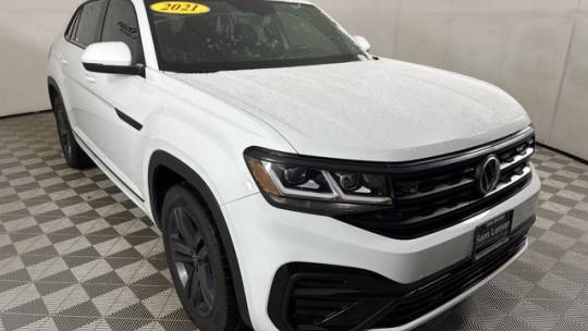 2021 Volkswagen Atlas Cross Sport SE with Technology R-Line — SUV — 74,811 mi — Bloomington, IL