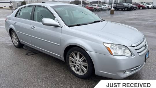 2007 Toyota Avalon Limited — Sedan — 129,541 mi — Bloomington, IL