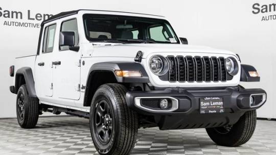 2024 Jeep Gladiator Sport — Pickup Truck — 60 mi — Peoria, IL