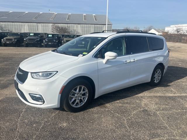 2022 Chrysler Pacifica Touring L — Minivan — 66,392 mi — Peoria, IL