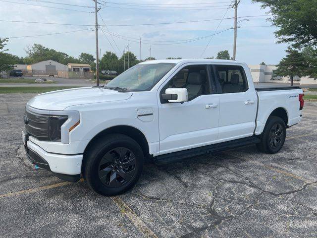 2022 Ford F-150 Lightning LARIAT — Pickup Truck — 17,971 mi — Peoria, IL