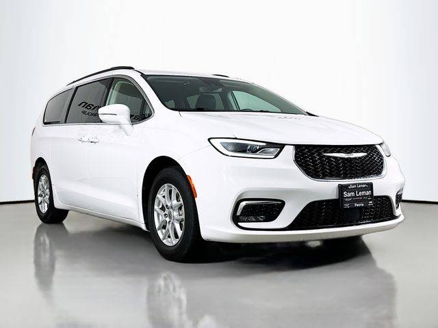 2022 Chrysler Pacifica Touring L — Minivan — 70,296 mi — Peoria, IL