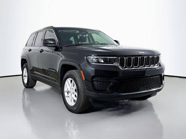 2023 Jeep Grand Cherokee Laredo X — SUV — 11,737 mi — Peoria, IL