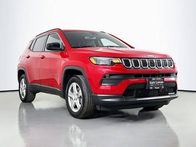 2023 Jeep Compass Latitude — SUV — 5,743 mi — Peoria, IL