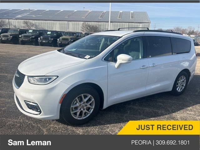 2022 Chrysler Pacifica Touring L — Minivan — 63,466 mi — Peoria, IL