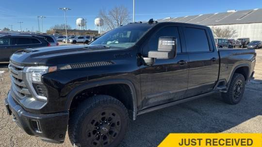 2024 Chevrolet Silverado 2500HD High Country — Pickup Truck — 3,764 mi — Peoria, IL