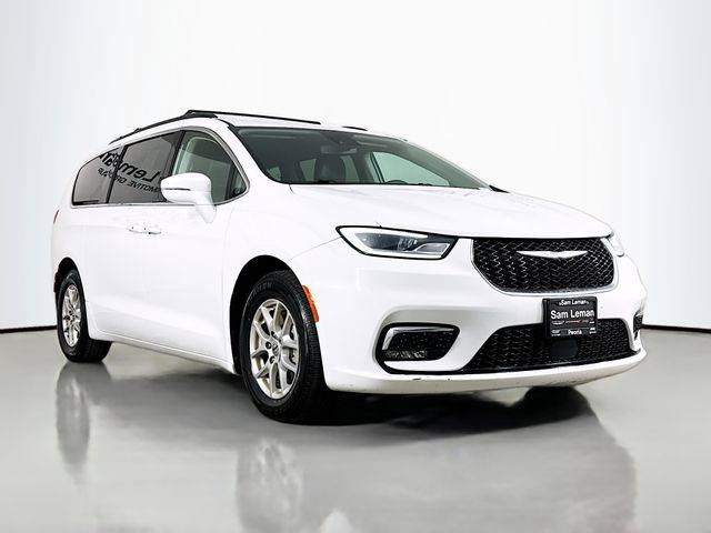 2022 Chrysler Pacifica Touring L — Minivan — 52,398 mi — Peoria, IL