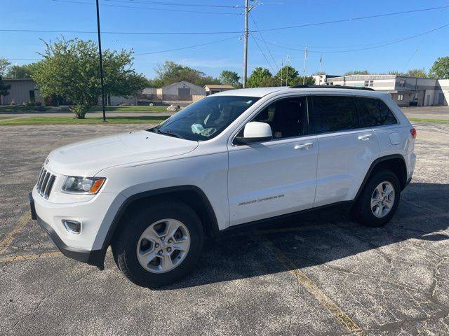 2015 Jeep Grand Cherokee Laredo — SUV — 99,517 mi — Peoria, IL