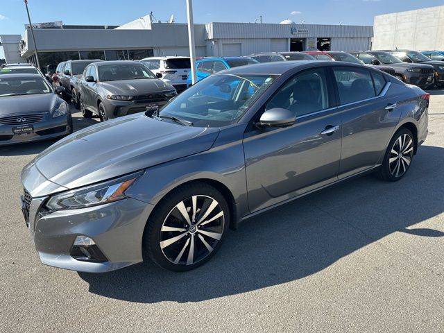 2020 Nissan Altima Platinum — Sedan — 78,718 mi — Peoria, IL