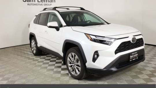2024 Toyota RAV4 XLE Premium — SUV — 5,748 mi — Peoria, IL
