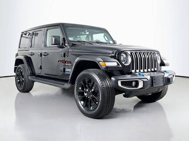 2022 Jeep Wrangler Sahara 4xe — SUV — 13,755 mi — Peoria, IL
