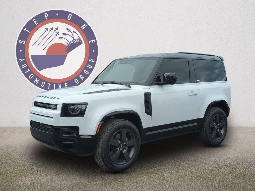 2023 Land Rover Defender X-Dynamic SE