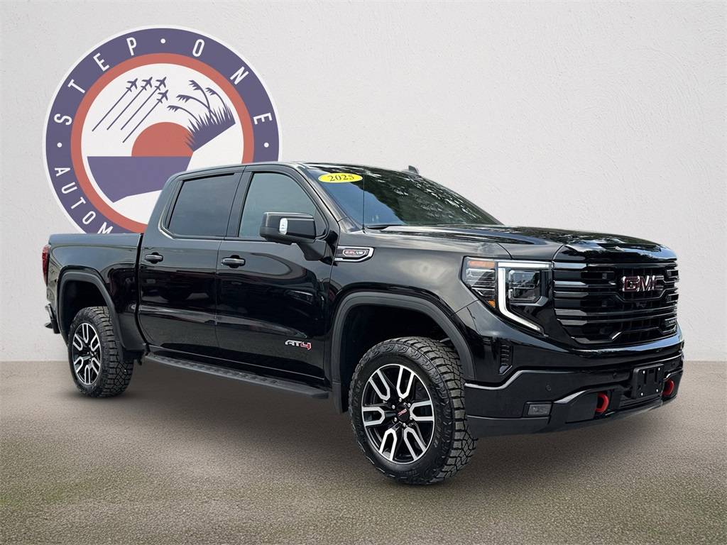 2025 GMC Sierra 1500 AT4 — Pickup Truck — 5 mi — Fort Walton Beach, FL