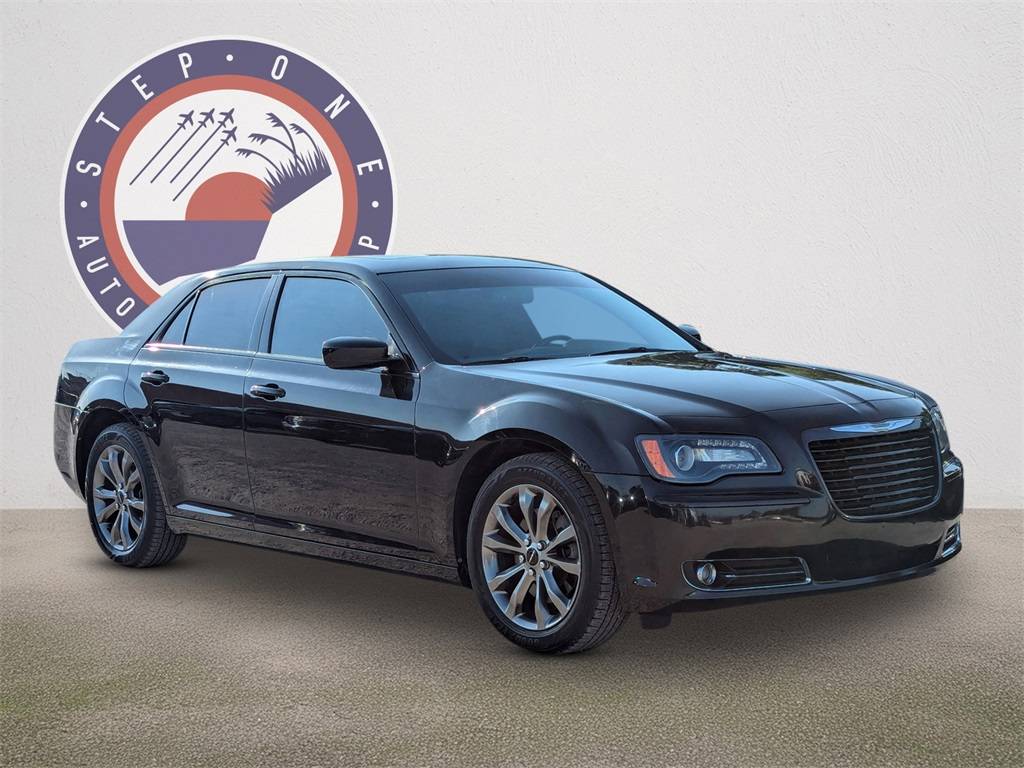 2014 Chrysler 300 S — Sedan — 93,307 mi — Fort Walton Beach, FL
