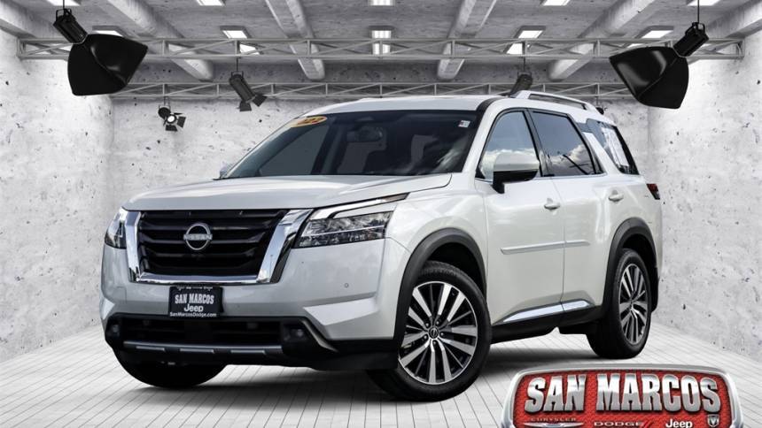 2022 Nissan Pathfinder Platinum — SUV — 28,519 mi — San Marcos, TX