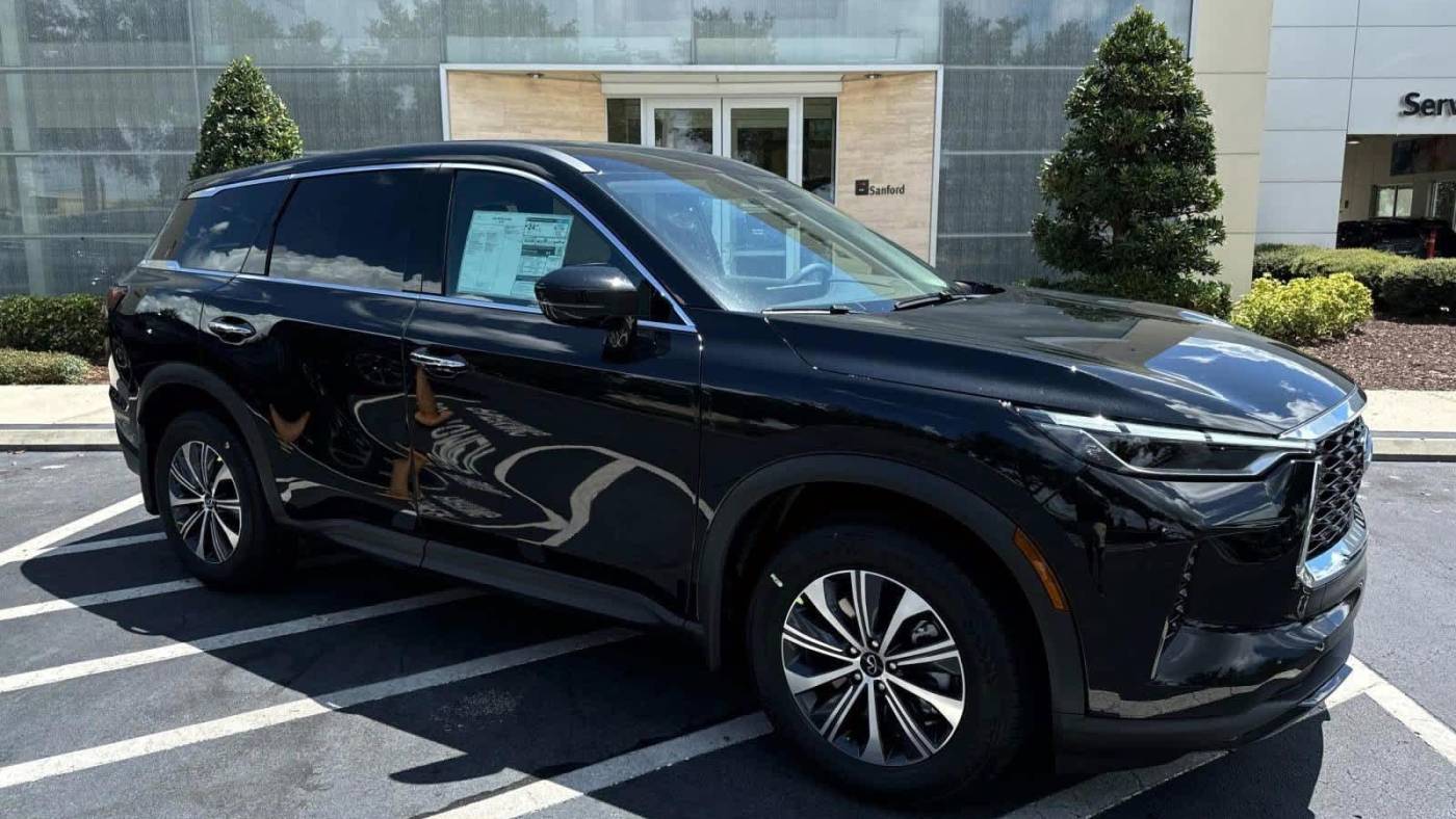 2025 INFINITI QX60 PURE — SUV — 7,724 mi — Sanford, FL