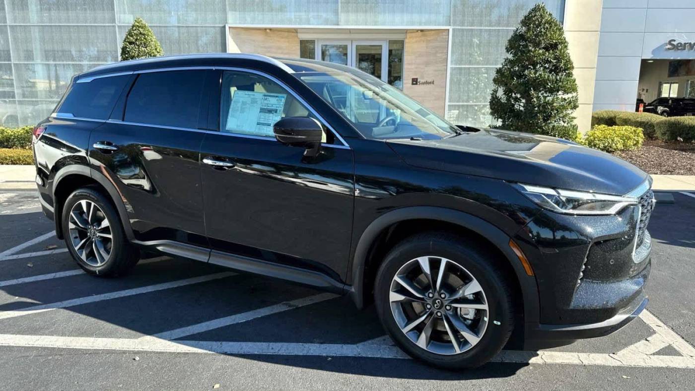 2025 INFINITI QX60 LUXE — SUV — 7,758 mi — Sanford, FL