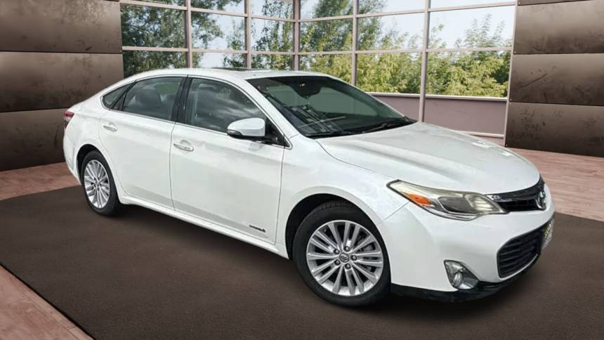 2014 Toyota Avalon Hybrid XLE Touring — Sedan — 134,524 mi — Buena Park, CA